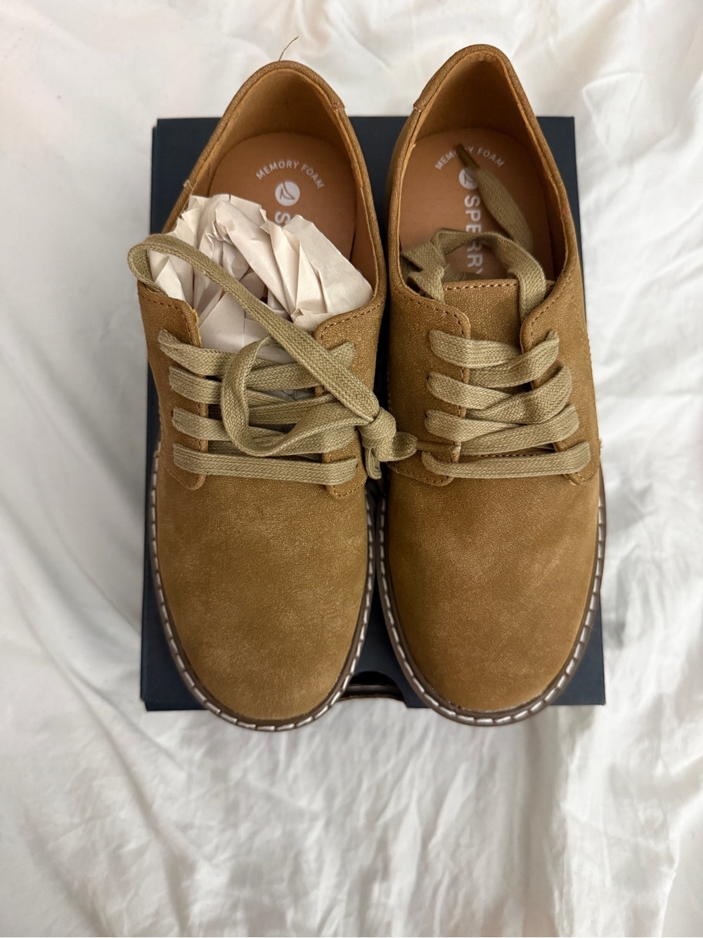 Sperry Boys Suede Chukka Boots in Camel Brown